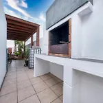 Дом отдыха Sunset - Private Pool And Bbq By Lanzarote *