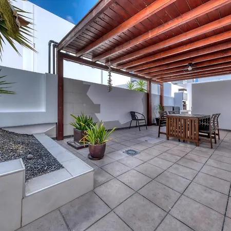 Sunset - Private Pool And Bbq By Lanzarote Коста Бланка
